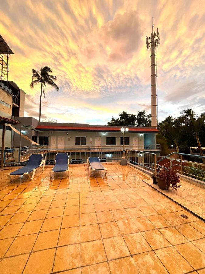 Hotel Terraza Inn Rincon de Guayabitos Exteriör bild